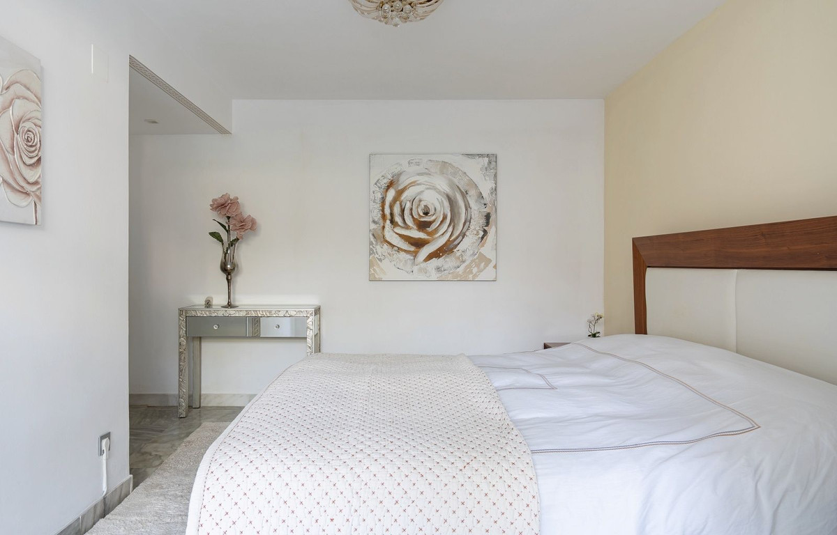 9a23957751adeadc8b5e2ff3e3f0c8d0 - 15