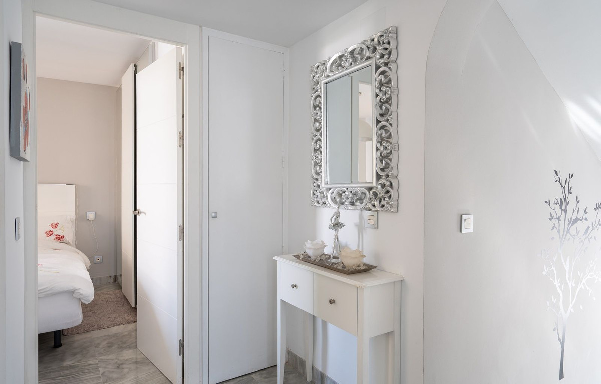 9a23957751adeadc8b5e2ff3e3f0c8d0 - 19