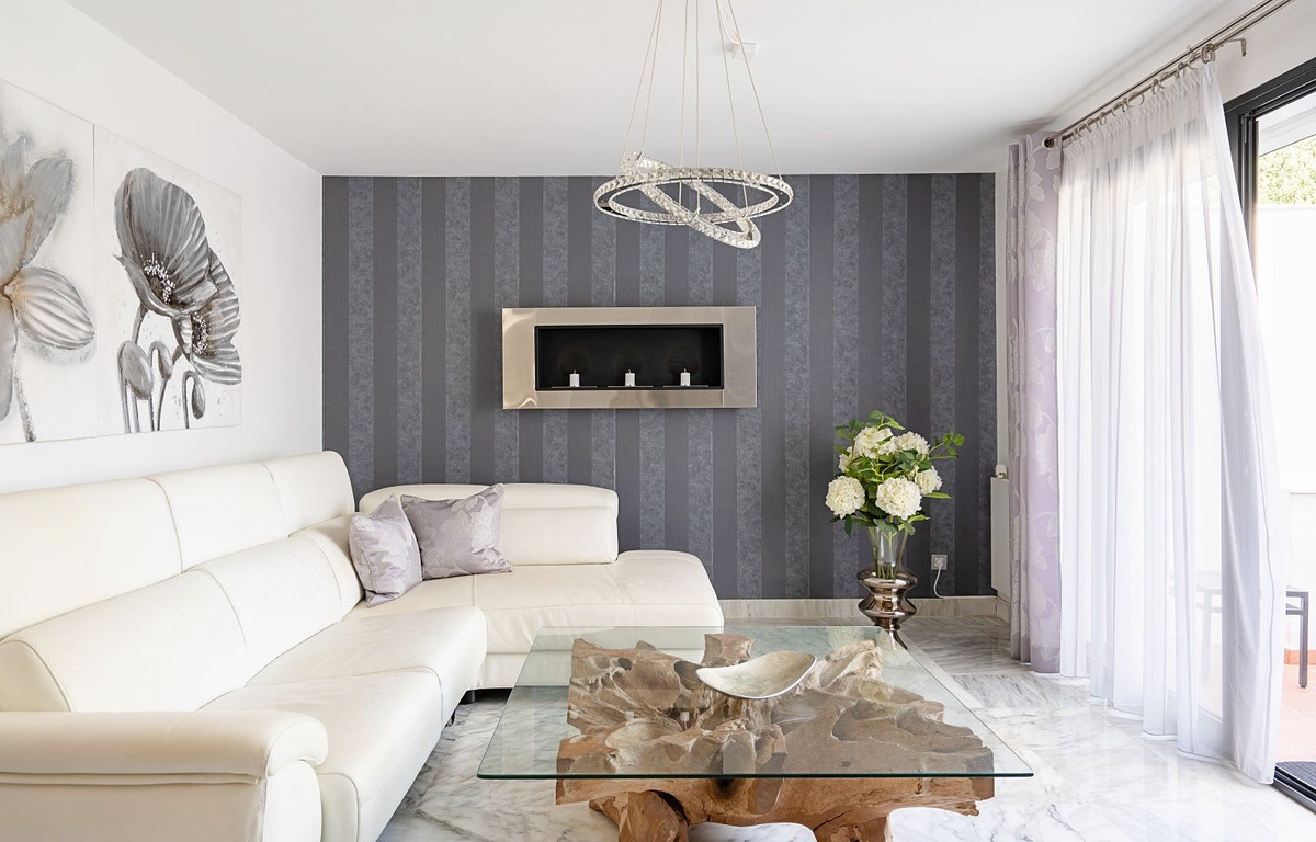 9a23957751adeadc8b5e2ff3e3f0c8d0 - 2