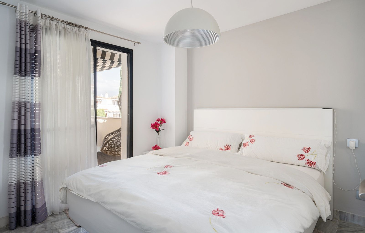 9a23957751adeadc8b5e2ff3e3f0c8d0 - 21