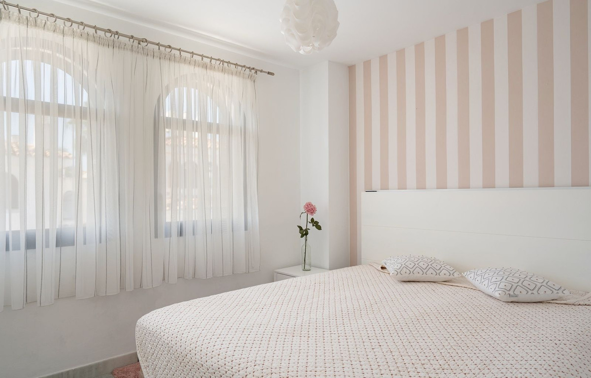 9a23957751adeadc8b5e2ff3e3f0c8d0 - 22