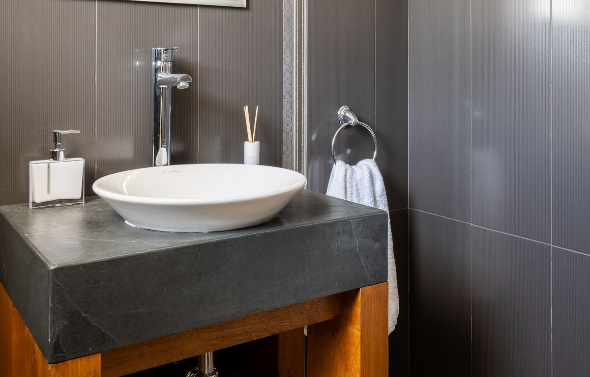 9a23957751adeadc8b5e2ff3e3f0c8d0 - 27