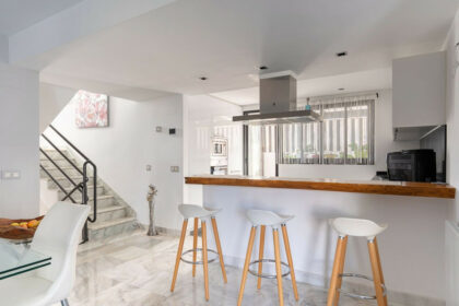 9a23957751adeadc8b5e2ff3e3f0c8d0 - 5