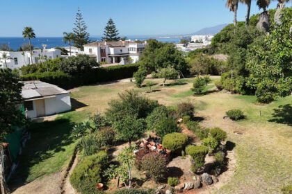 9a63338bfc08ba7cd7cf33437e8066b4 - 13