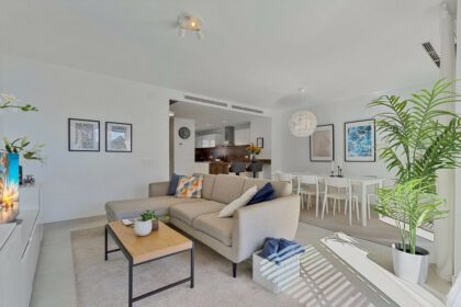 9ab61e68509795c2d2152319d8af9476 - 10