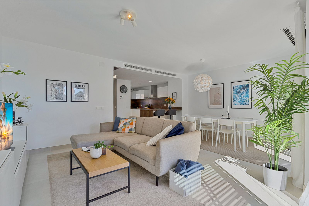 9ab61e68509795c2d2152319d8af9476 - 10