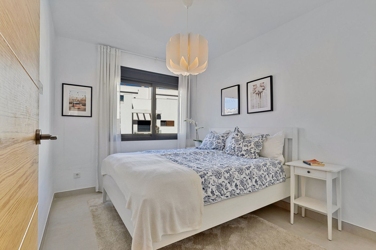 9ab61e68509795c2d2152319d8af9476 - 21