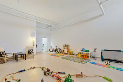 9ab61e68509795c2d2152319d8af9476 - 26