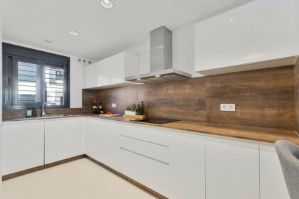 9ab61e68509795c2d2152319d8af9476 - 7