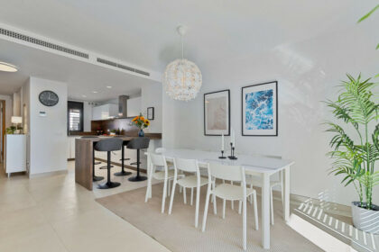 9ab61e68509795c2d2152319d8af9476 - 8