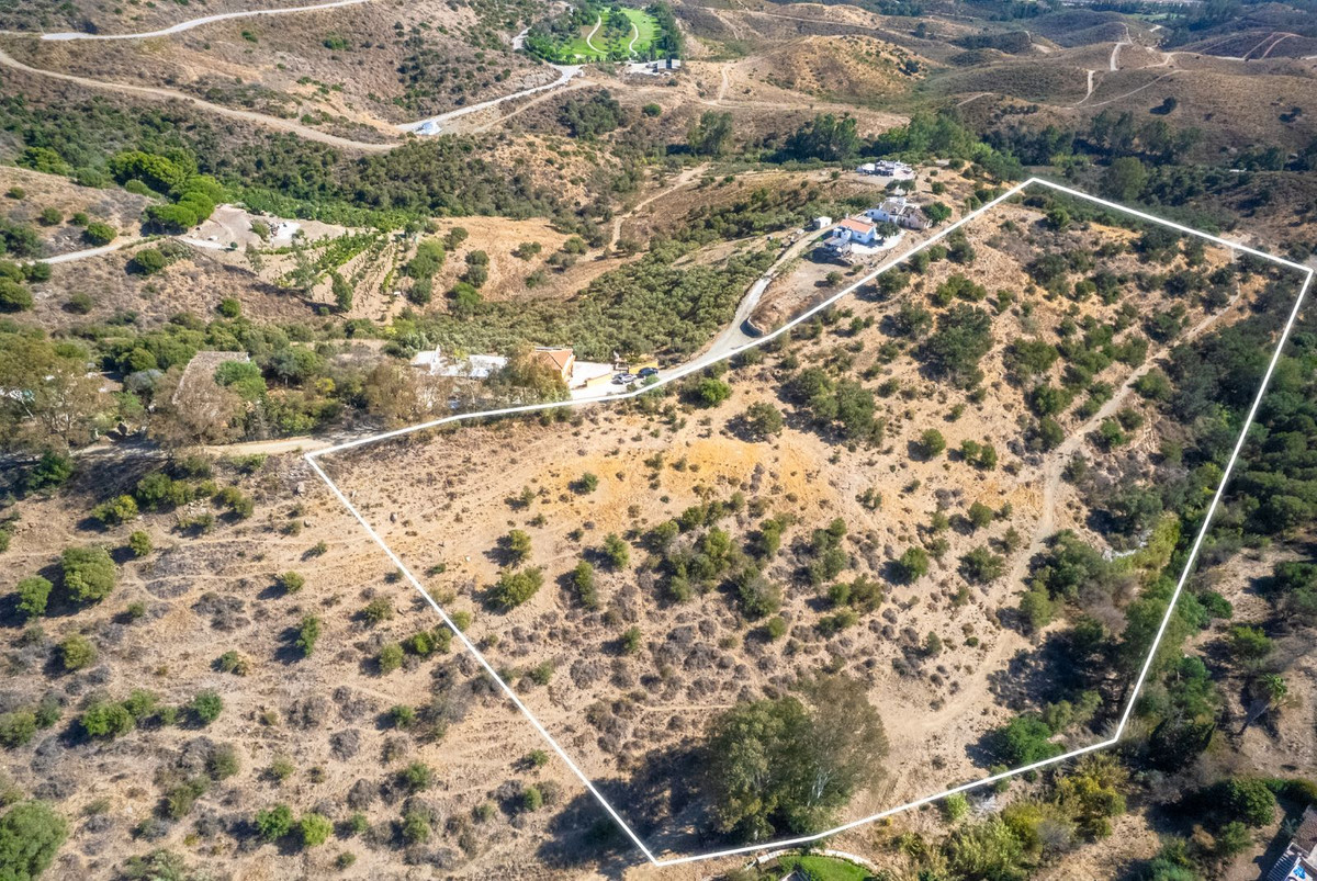 9b5a4f081313258b9c17d05706f676e2 - 1