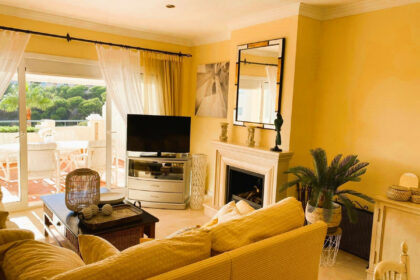 9b61f4d22c570f611ff3ebc00728dce9 - 10