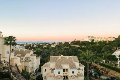 9b61f4d22c570f611ff3ebc00728dce9 - 28