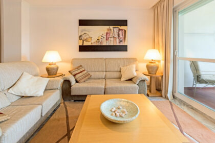 9ba02e657ea4c2703df36bf00cf8c385 - 10