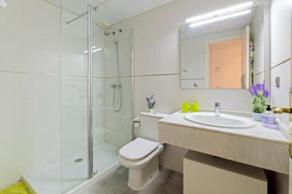 9ba02e657ea4c2703df36bf00cf8c385 - 22