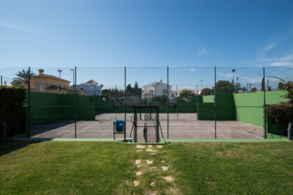 9ba02e657ea4c2703df36bf00cf8c385 - 28