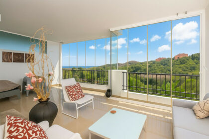 9c14b3524a1b08791ef8cbc1cdff8bee - 1