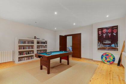 9c33d9683eb99b9854c667ac63ede0bd - 20