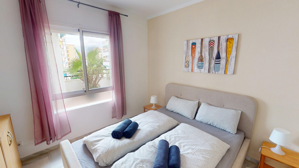 9ccf60f0385178fd6393351141e0e439 - 11