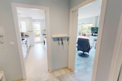 9ccf60f0385178fd6393351141e0e439 - 15