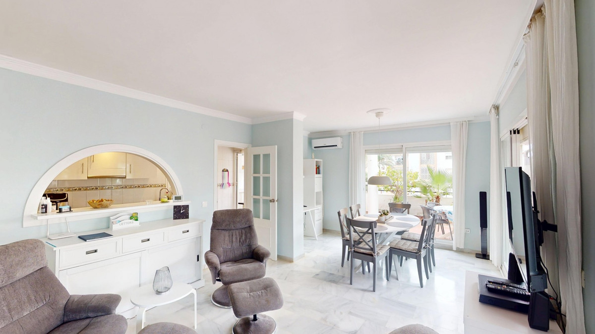 9ccf60f0385178fd6393351141e0e439 - 19