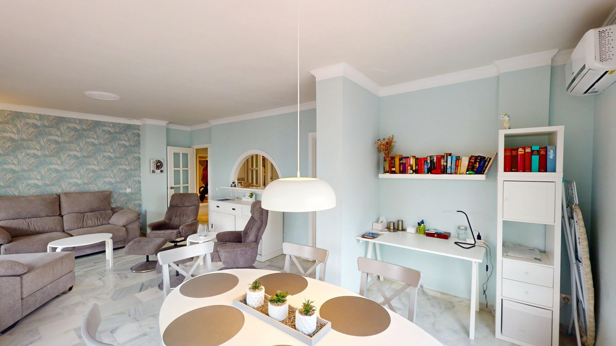 9ccf60f0385178fd6393351141e0e439 - 21