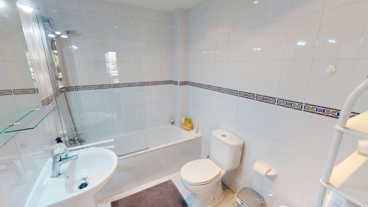 9ccf60f0385178fd6393351141e0e439 - 5