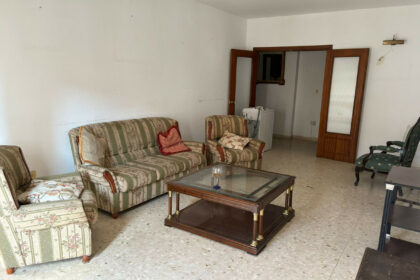 9cd1b6bfdfcc1a1c76619fcae6710622 - 12