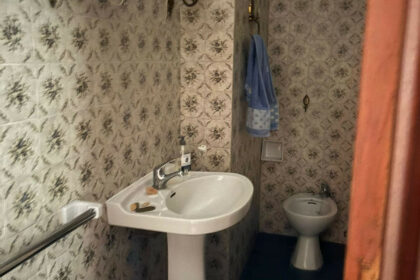 9cd1b6bfdfcc1a1c76619fcae6710622 - 7