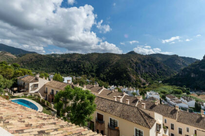 9d56d1a56d8497263d44601fb87822cb - 19