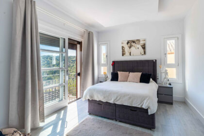 9d56d1a56d8497263d44601fb87822cb - 26