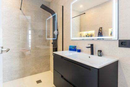 9d56d1a56d8497263d44601fb87822cb - 31