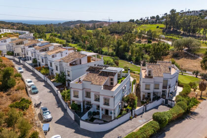 9d61c335db09150999d2166d61fe2bfc - 1