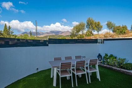 9d61c335db09150999d2166d61fe2bfc - 10