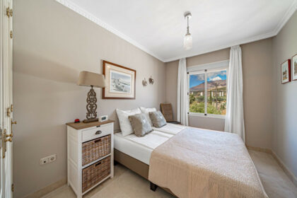 9d61c335db09150999d2166d61fe2bfc - 19