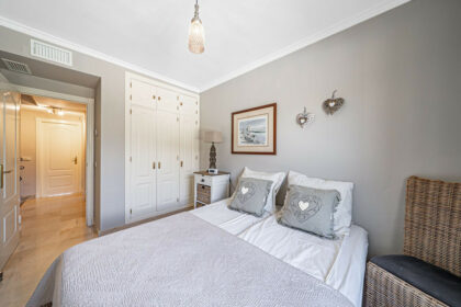 9d61c335db09150999d2166d61fe2bfc - 20