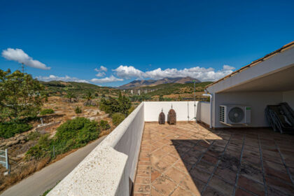 9d61c335db09150999d2166d61fe2bfc - 25