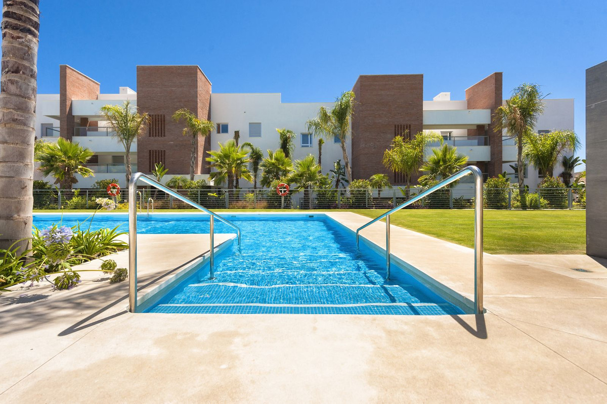 9da5d1fd8d2b73b4067c3a19d380fde0 - 18