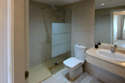 9dc54b37b18b8421fc5693869954845b - 11