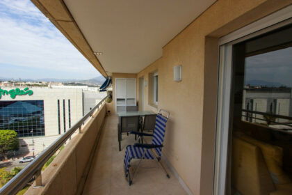 9dc54b37b18b8421fc5693869954845b - 19