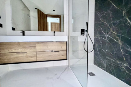 9de4468f8ed25f2602a3db6c1cfc5b6d - 12