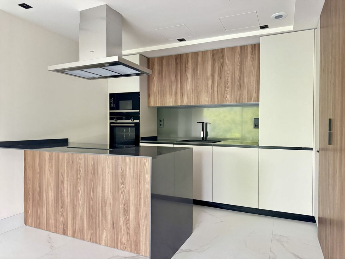 9de4468f8ed25f2602a3db6c1cfc5b6d - 17