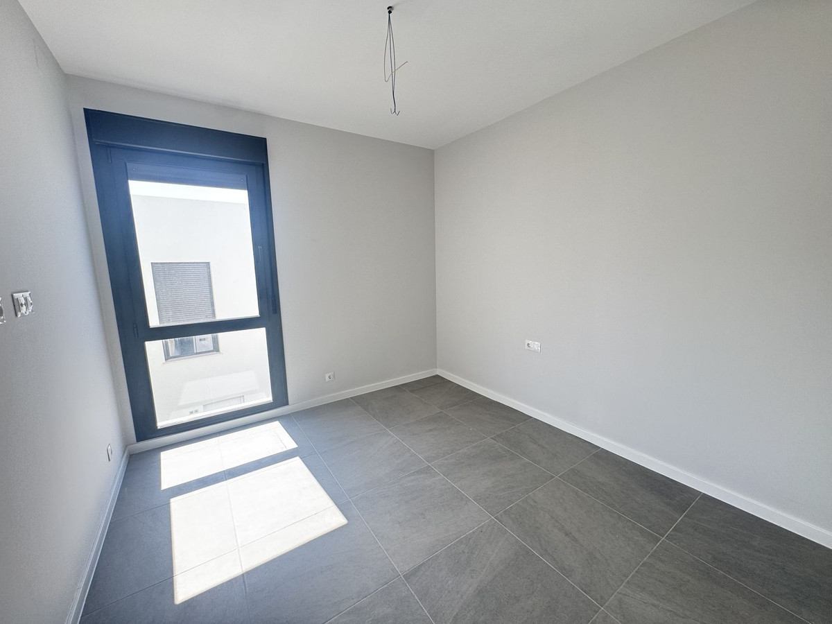 9dfa7af43864a576935bdb989e4c59ad - 7