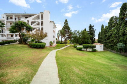 9e073de21fa597ef489e77823253e26a - 26