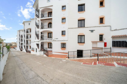 9e073de21fa597ef489e77823253e26a - 28