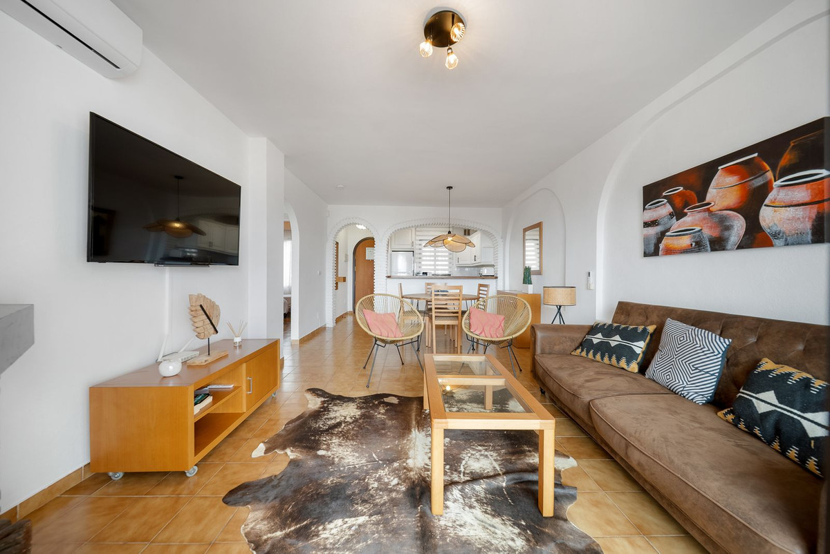 9e073de21fa597ef489e77823253e26a - 8