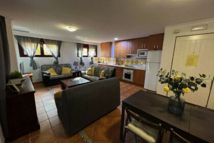 9e903c31ff42e093fae5230a13ae3940 - 19