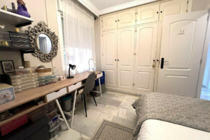 9ef1162d4a293a146780d92666024c3c - 17