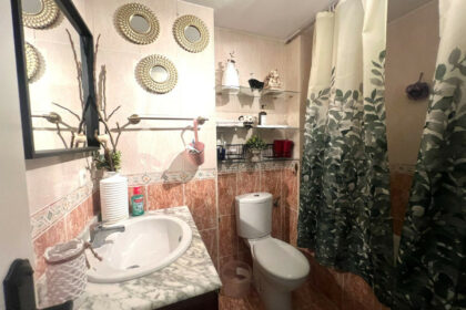 9ef1162d4a293a146780d92666024c3c - 18