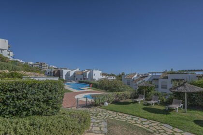 9f18246627353889f0ba2cf7ce41efc1 - 18